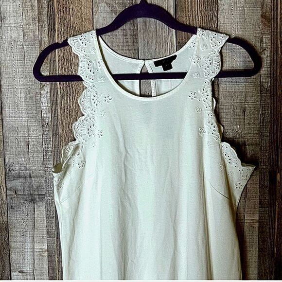 J CREW Eyelet White Sleeveless Shift Dress Cotton Sz XSMALL - Picture 4 of 8